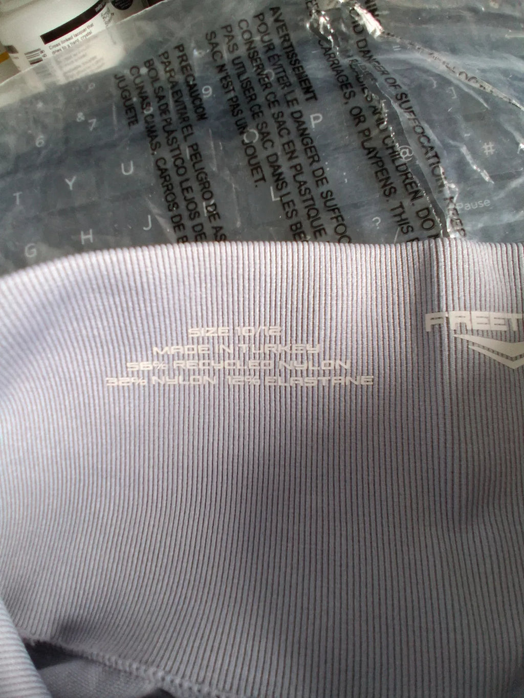 Freetrain Womens Seamless Shorts UK10/12 Lilac Grey