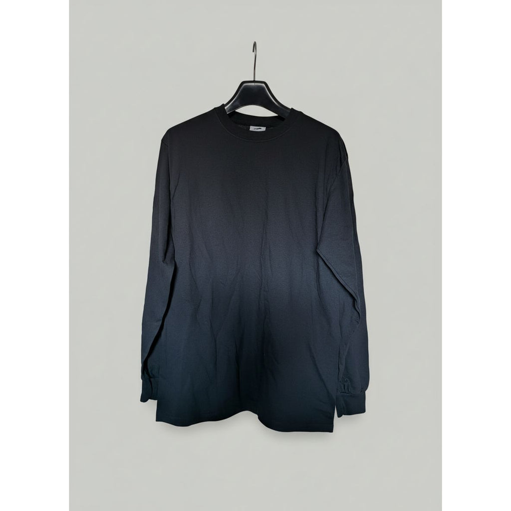 black long sleeved top