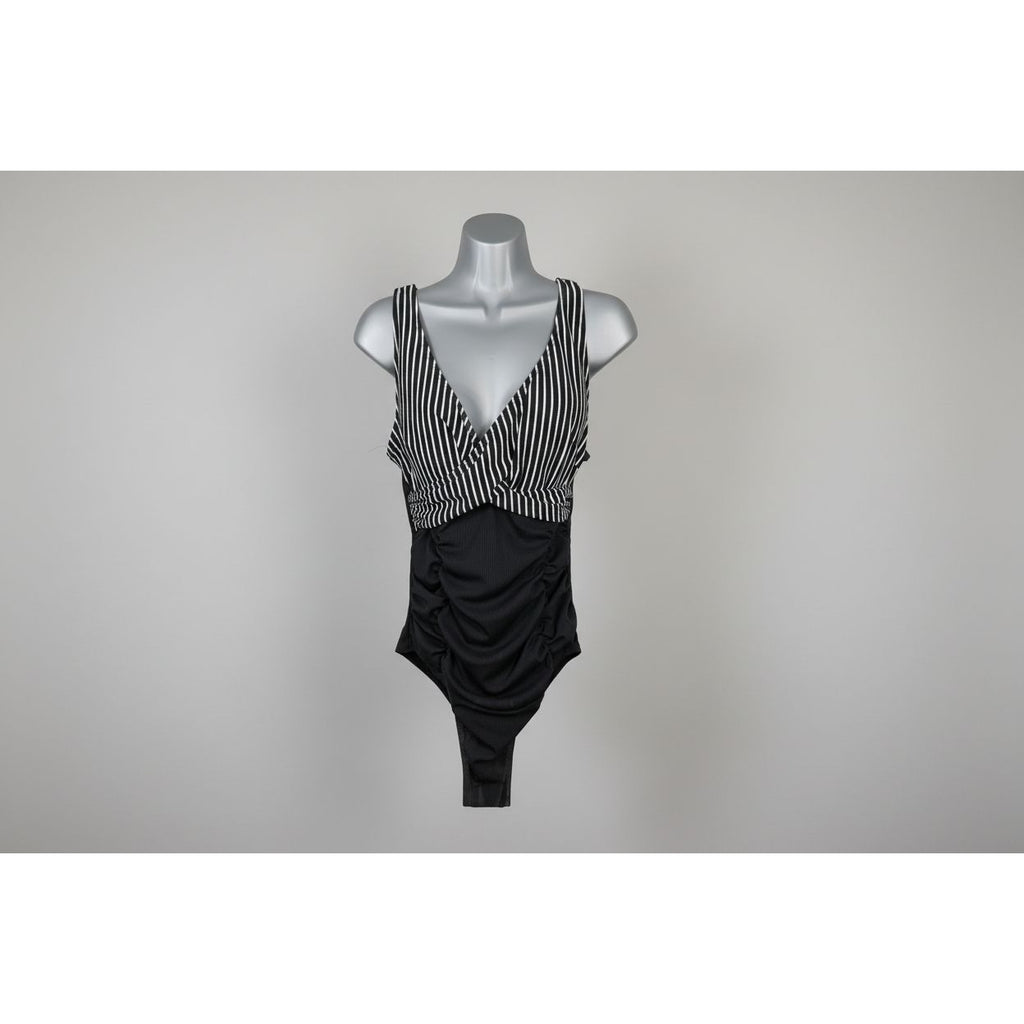 Black & White swimsuit XL