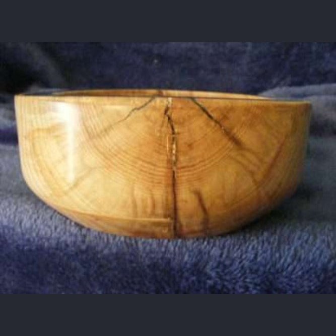 HAND TURNED OAK AND RESIN BOWL - hightectrading.com