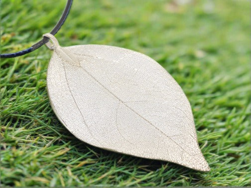 Bravery Leaf Necklace