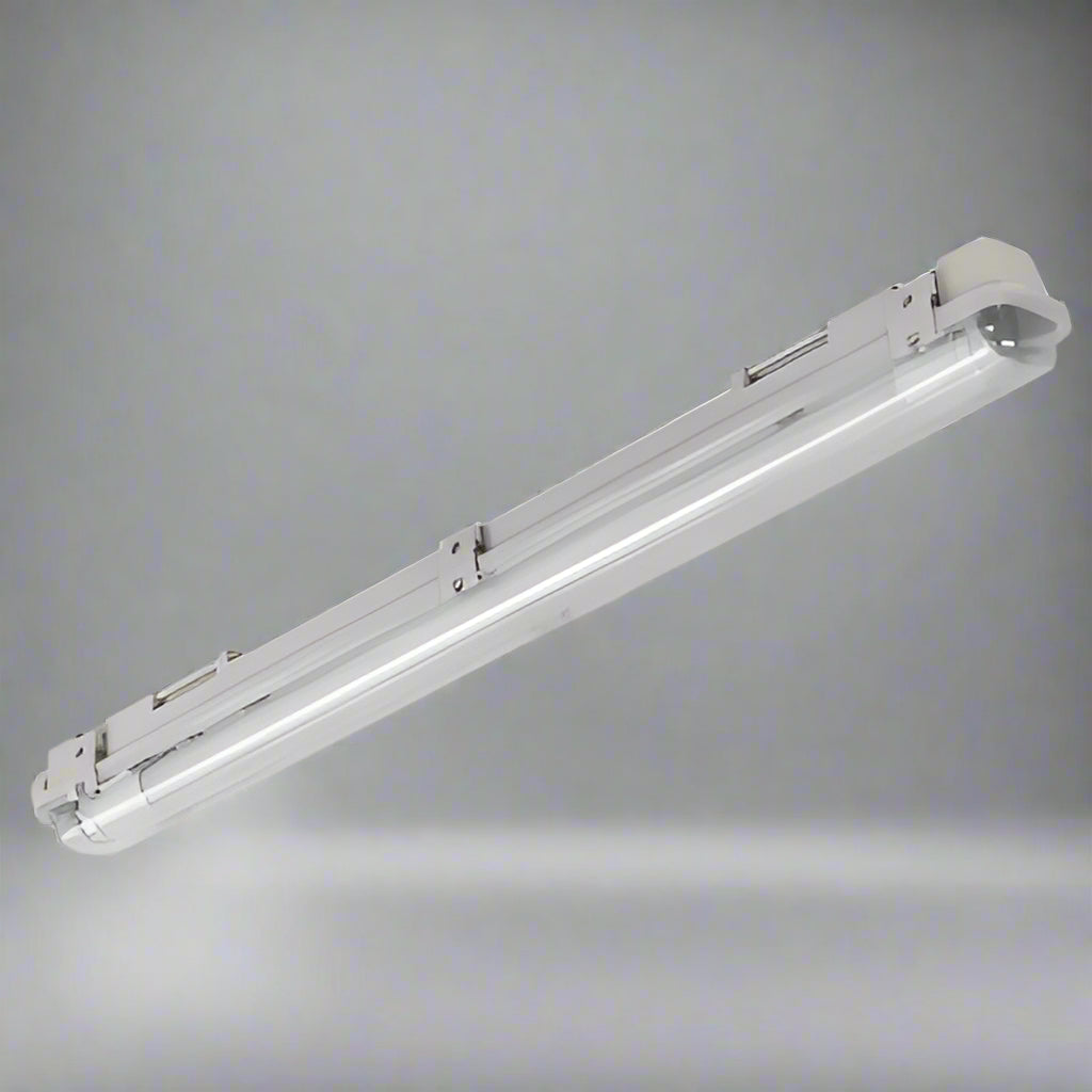 LUCECO ECO CLIMATE T8 SINGLE 2FT/4FT LED WEATHERPROOF BATTEN